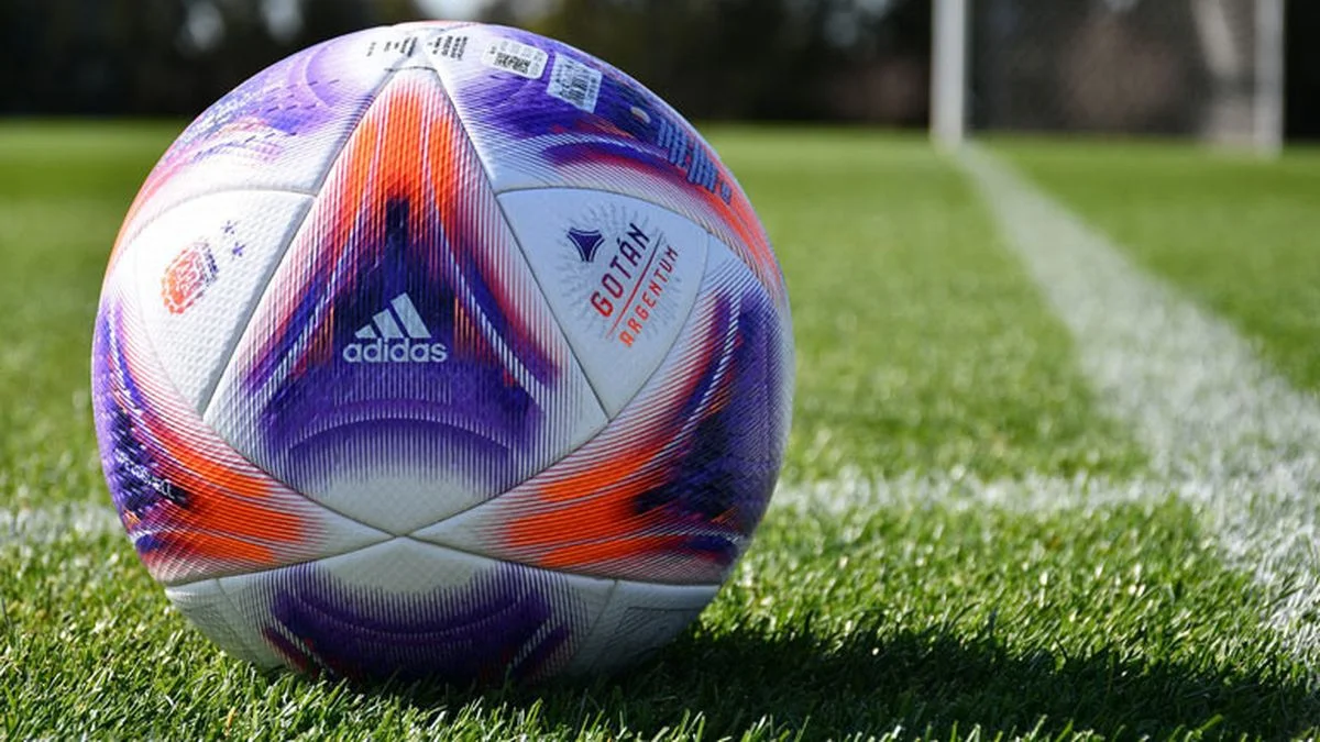 La cantidad de entrenadores que se "comió" el fútbol mendocino en meses