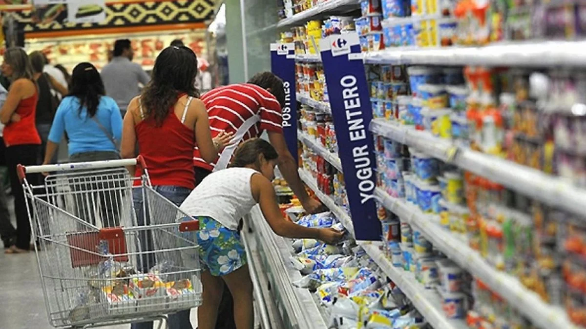 Sin contar el alquiler, una familia de cuatro necesita cerca de un millón en Mendoza para no ser pobre