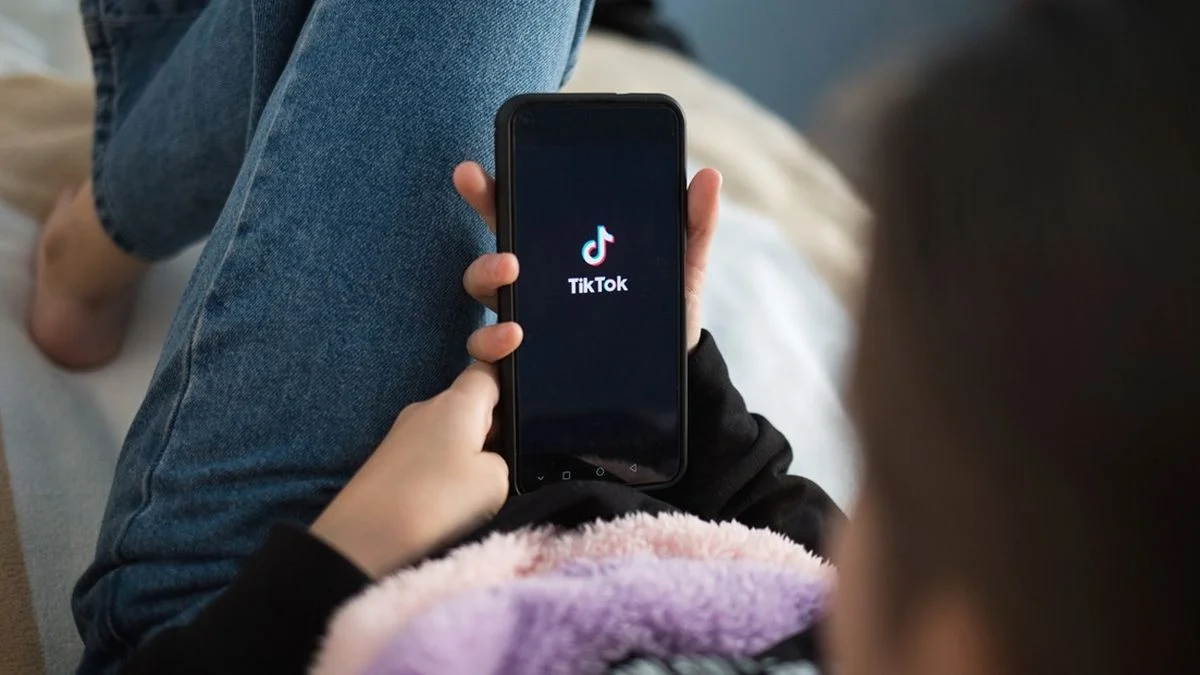 Donald Trump extiende por tecera vez el plazo para la prohibición de TikTok en Estados Unidos