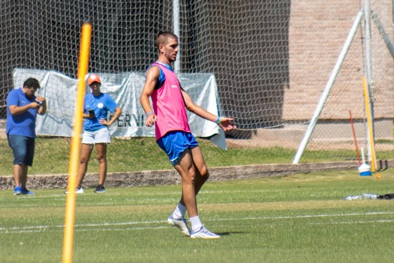 Federico Rasmussen, la &uacute;nica duda de Pedernera para el debut.