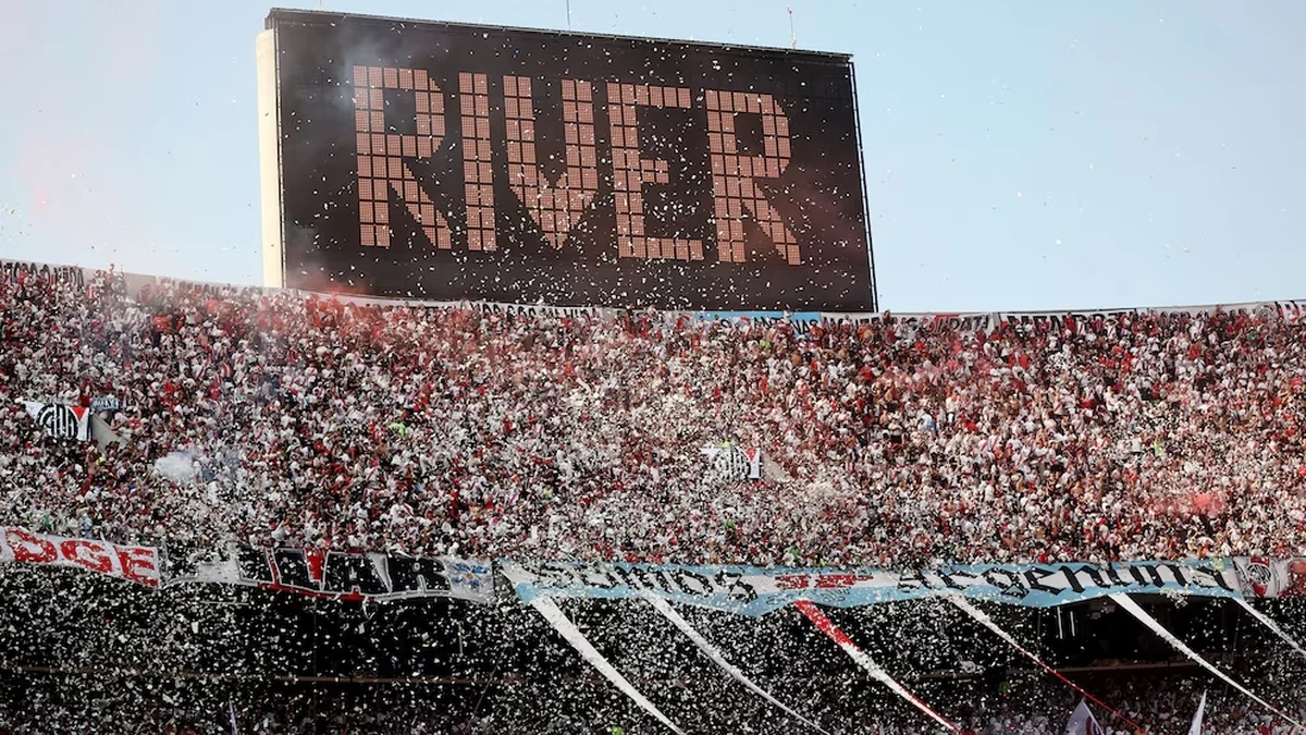 Fin de una tradición en el fútbol argentino: la insólita prohibición que destruye el folclore en las tribunas