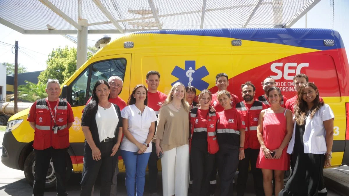 Entregaron una ambulancia adaptada para pacientes con obesidad mórbida en San Rafael