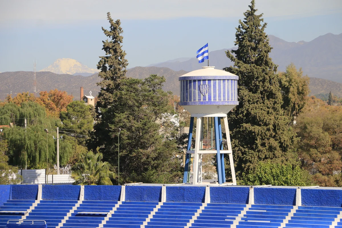Estadio Feliciano Gambarte, Godoy Cruz.