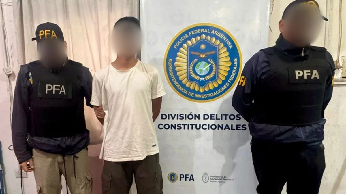 Amenazó de muerte a Javier Milei: el joven de 21 años fue detenido en su domicilio de La Matanza