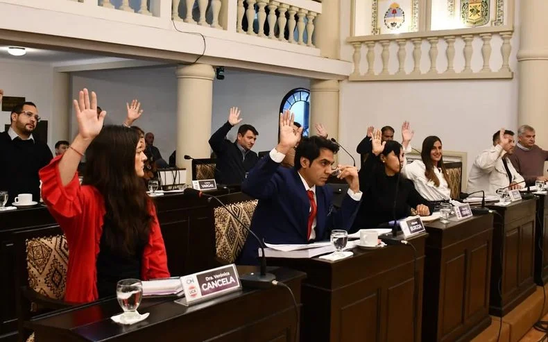 Los concejales de Guaymallén seguirán cobrando altísimos sueldos. 