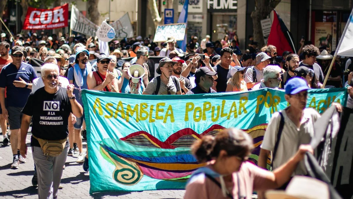 Fotogalería: Mendoza se tiñe de lucha contra San Jorge y la megaminería