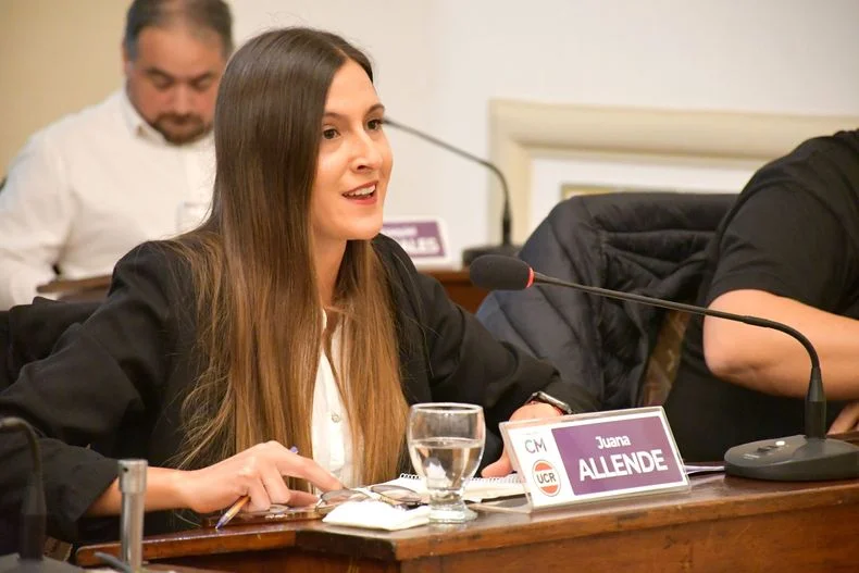 Juana Allende, presidenta del bloque UCR vot&oacute; en contra de rechazar la remoci&oacute;n de Burgoa pero no explic&oacute; los motivos.&nbsp;