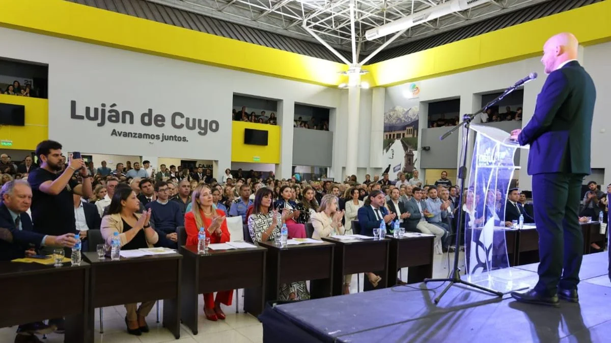 Esteban Allasino abrió sesiones en Luján de Cuyo: reclamo por una demanda y mensaje por la obra pública