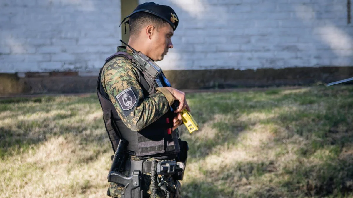 Se atrincheró en una vivienda de Las Heras y lo redujeron con una pistola Taser