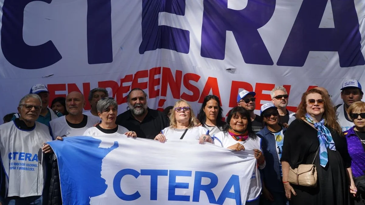 Docentes: cuestionan al SUTE por no activar por el paro de CTERA y llaman a movilizarse hoy en Mendoza