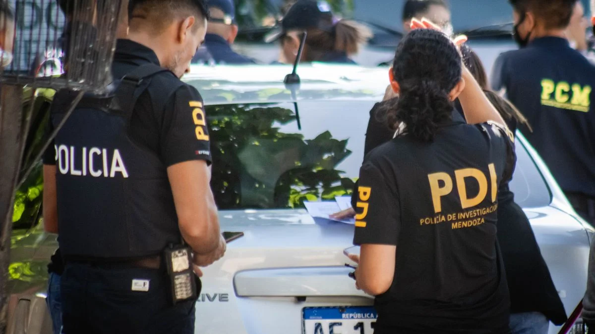 Cinco detenidos: desarticulan a una banda acusada por asaltos a conductores de aplicaciones de viajes