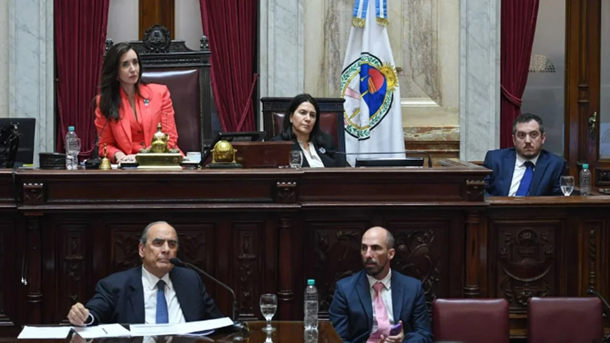 Sesiones extraordinarias: Guillermo Francos se reúne con bloques aliados en busca de votos