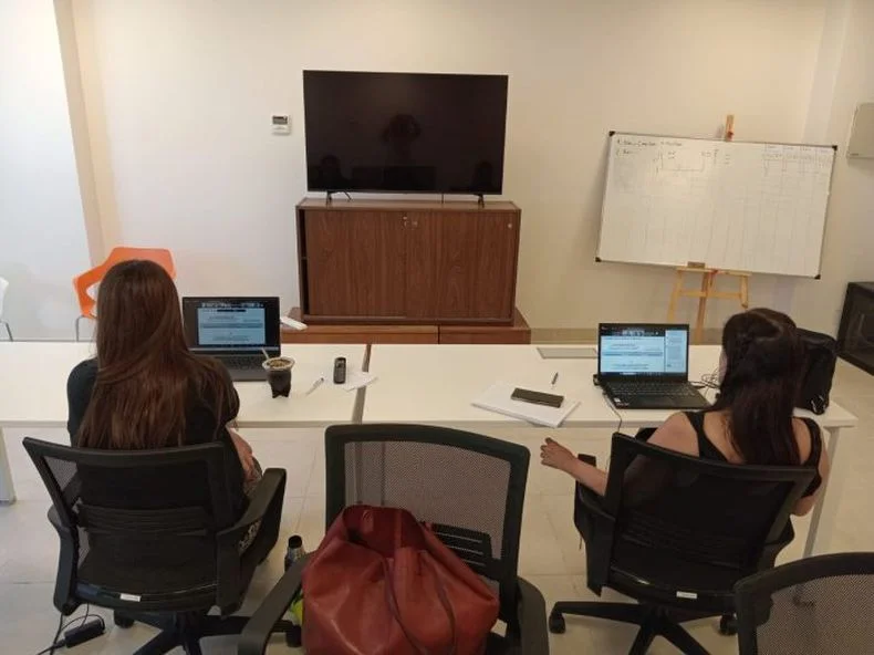 M&aacute;s de 5 cursos habilitados