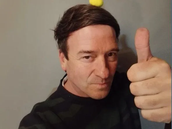 David Litvinchuk, el libertario que conduce el PAMI de Mendoza sigue sin dar la cara con los jubilados. 