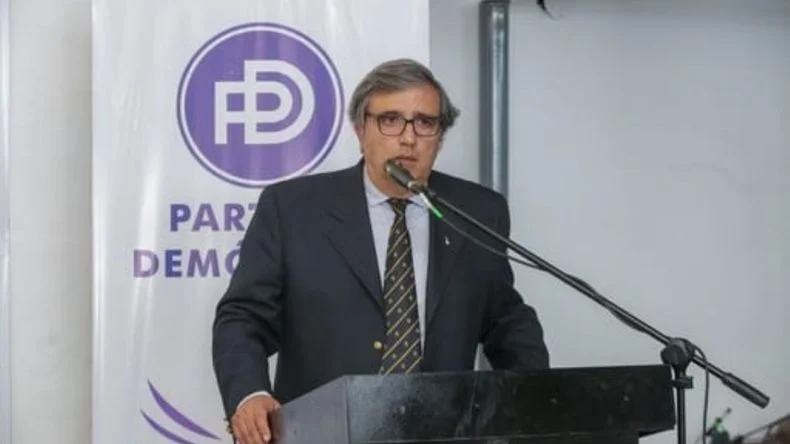 Armando Magistretti, presidente del Partido Demócrata. 