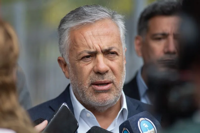 El gobernador Alfredo Cornejo debe definir si Mendoza unifica, o no, comicios con la Naci&oacute;n.
