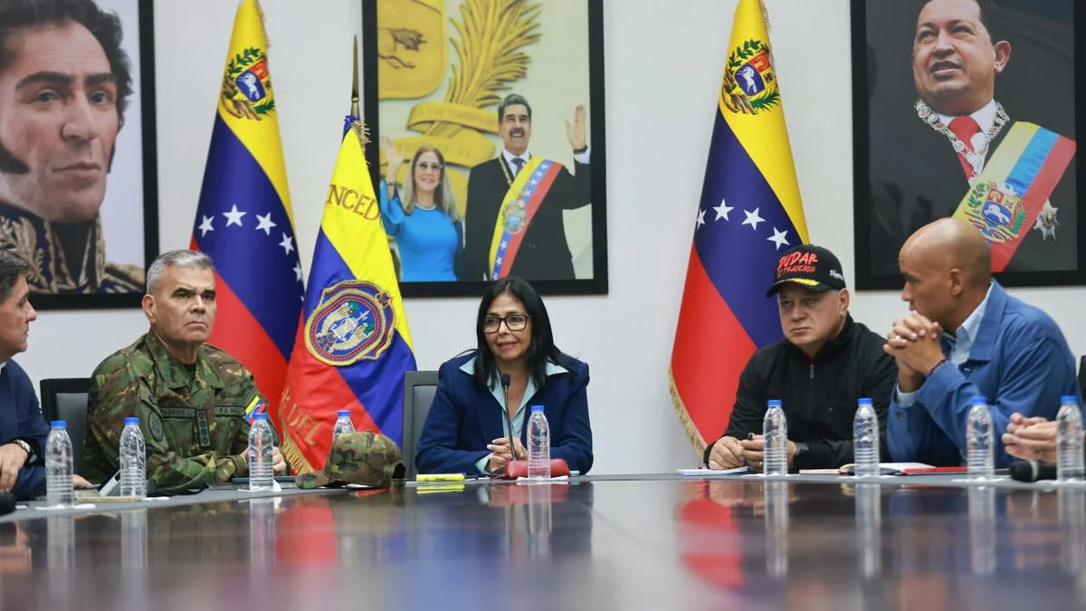 Estados Unidos toma distancia de un "cambio de régimen" en Venezuela