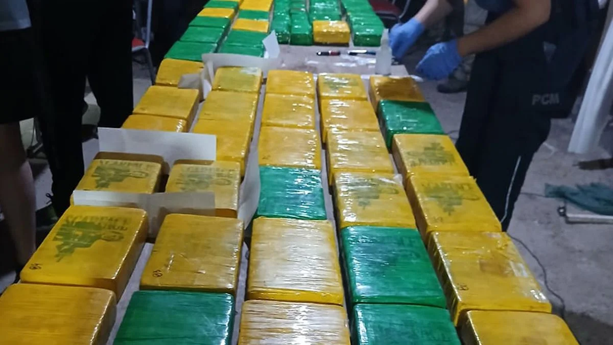 Siguen prófugos los cuatro principales acusados por los 90 kilos de cocaína incautados en el Gran Mendoza