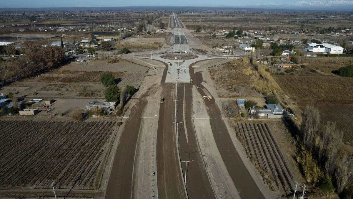 El Gobierno le asignó más de 14 millones de dólares a una obra vial por la que cobrará peaje