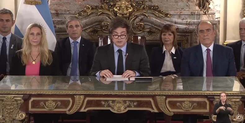 Javier Milei, en cadena nacional: "Nunca tuvimos orden fiscal, monetario y cambiario a la vez como ahora"