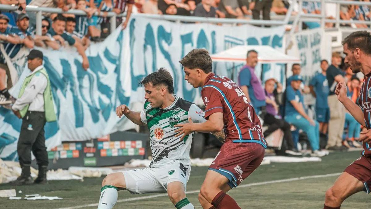 Godoy Cruz y San Martín de San Juan igualaron sin goles en el clásico de Cuyo