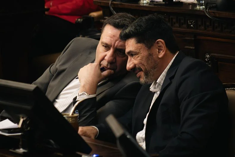 El diputado Gustavo Cairo (La Libertad Avanza) es parte del equipo de Petri. 