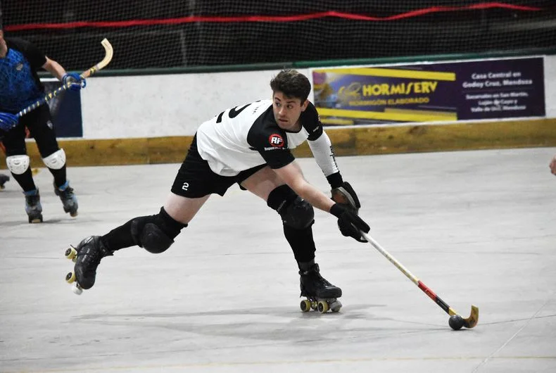 Petroleros, Murialdo, Impsa y Casa de Italia festejaron en esta fecha del hockey sobre patines.