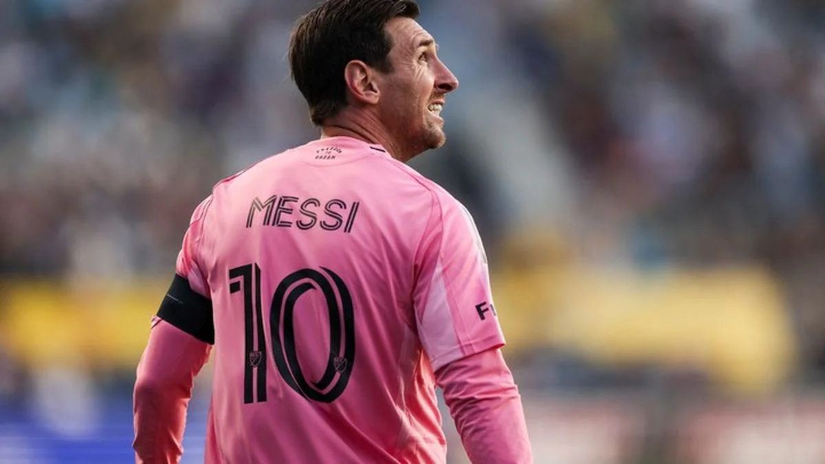 Lionel Messi cerró el año y superó a Cristiano Ronaldo en un ranking goleador