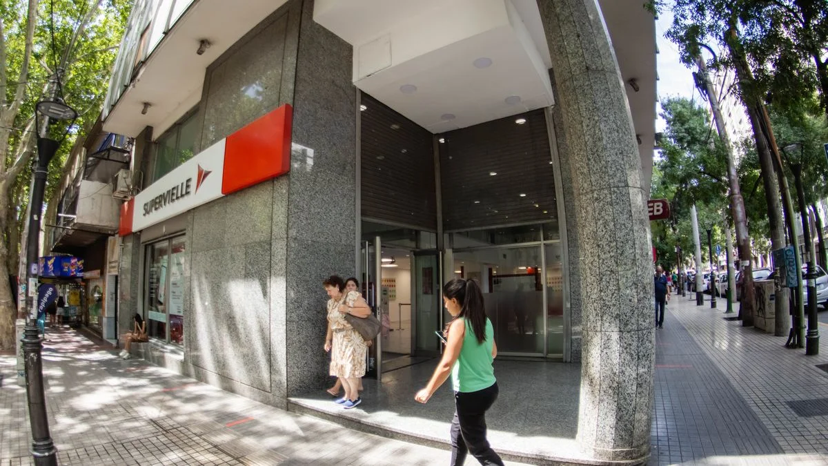 Un banco nacional cierra una de sus sucursales en San Rafael: ¿qué pasa con los trabajadores?