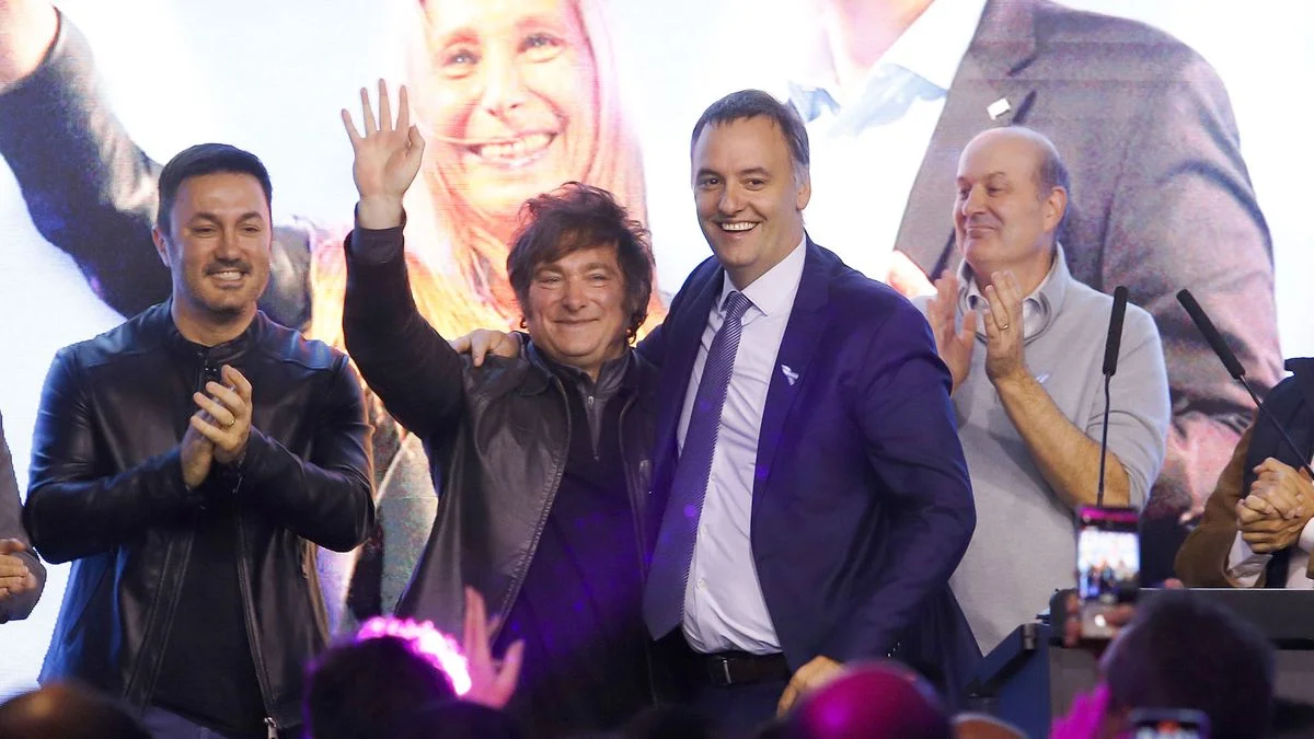 "Tus dólares, tu decisión": el Gobierno nacional lanzó el plan "de reparación histórica de los ahorros"