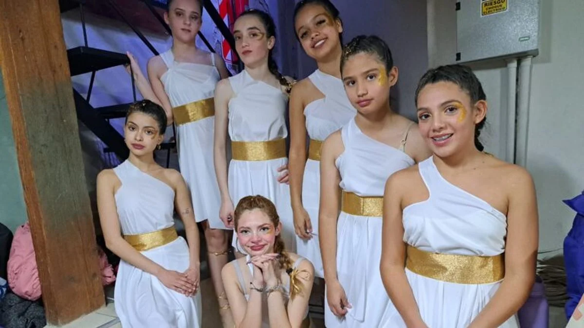 Una academia de danza de Malargüe competirá por el Martín Fierro de Oro