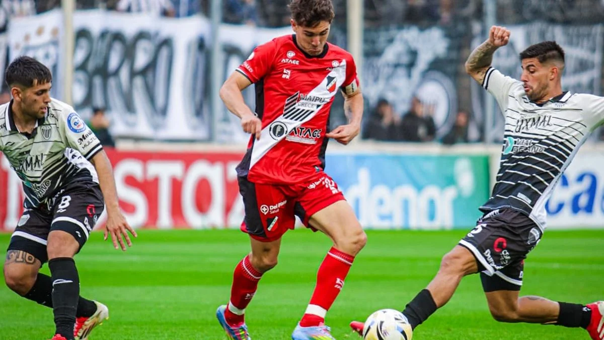Deportivo Maipú perdió ante Estudiantes de Buenos Aires y se despidió del reducido de la Primera Nacional