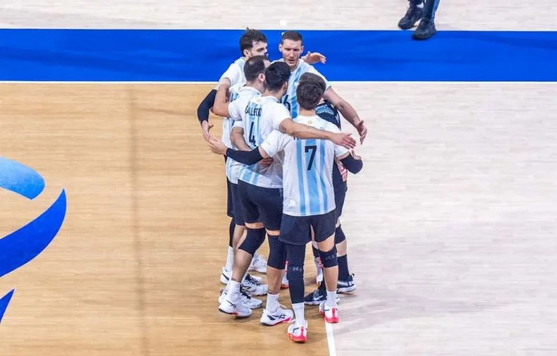 Argentina ganó los tres partidos en la fase de grupos del Mundial de vóley y sueña en grande.