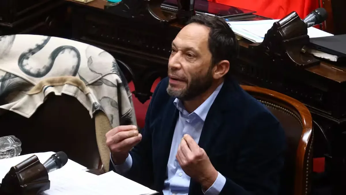 La oposición va a la justicia por la ampliación de facultades a la SIDE