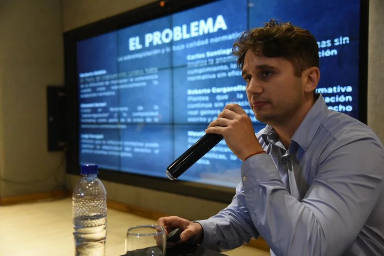 Lucas Faure, secretario legislativo del Senado y persona de confianza de Hebe Casado.&nbsp;