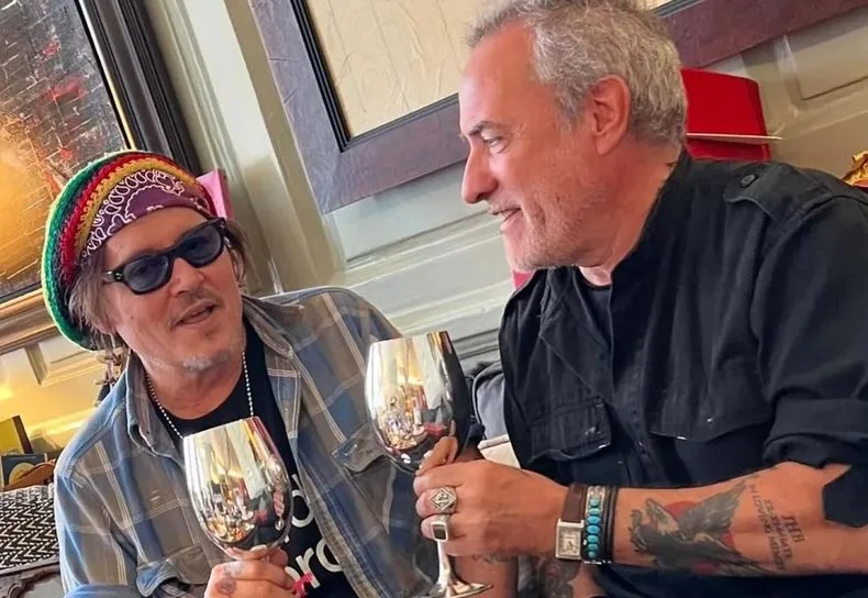 Johnny Depp visit&oacute; la casa de Ver&oacute;nica Lozano