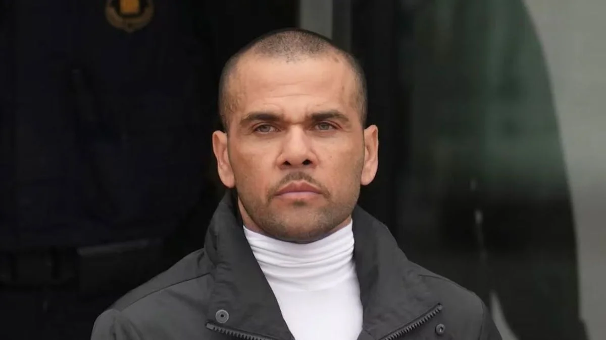 Dani Alves, ex futbolista del Barcelona y la Selección de Brasil, fue absuelto en la causa por abuso sexual