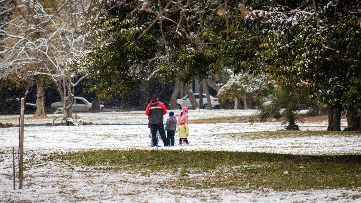 Frío extremo: la DGE suspende las clases también en el turno tarde y noche