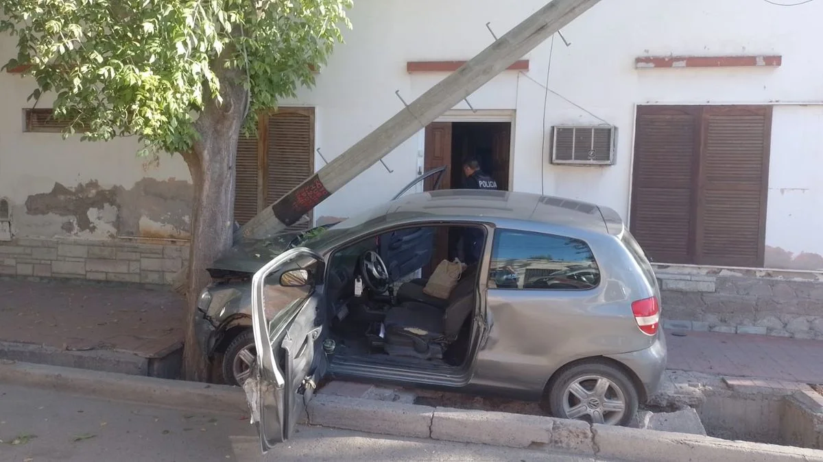 Fuerte choque en San Martín dejó un herido de gravedad y varios lesionados