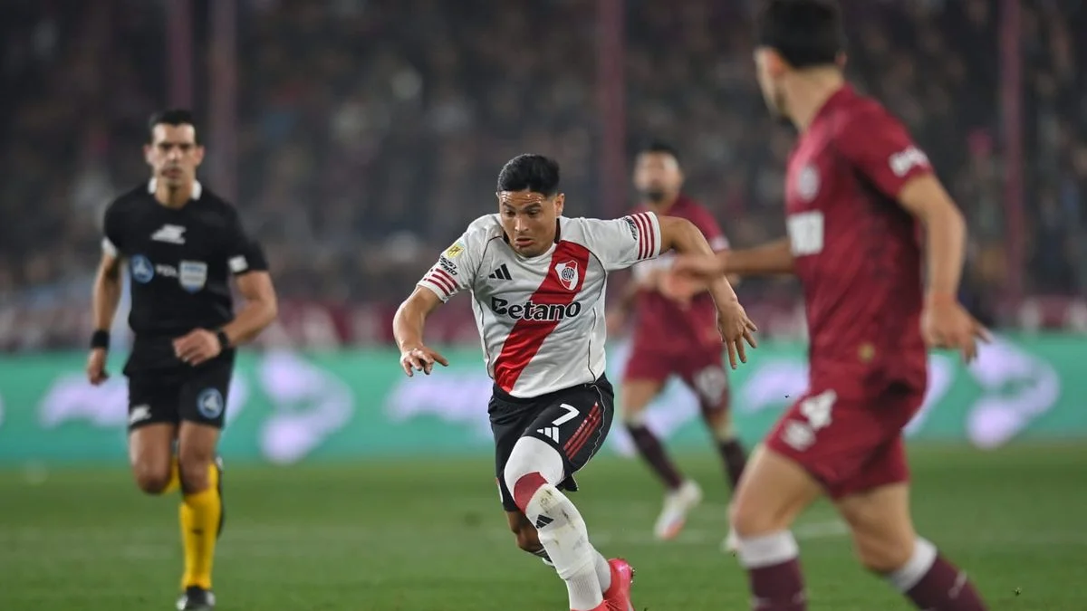 River empató con Lanús y quedó como único líder del campeonato