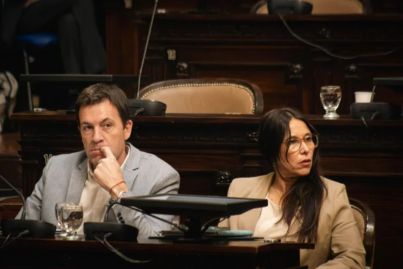 Mauricio Sat y Mercedes Derrache, senadores del PJ.&nbsp;