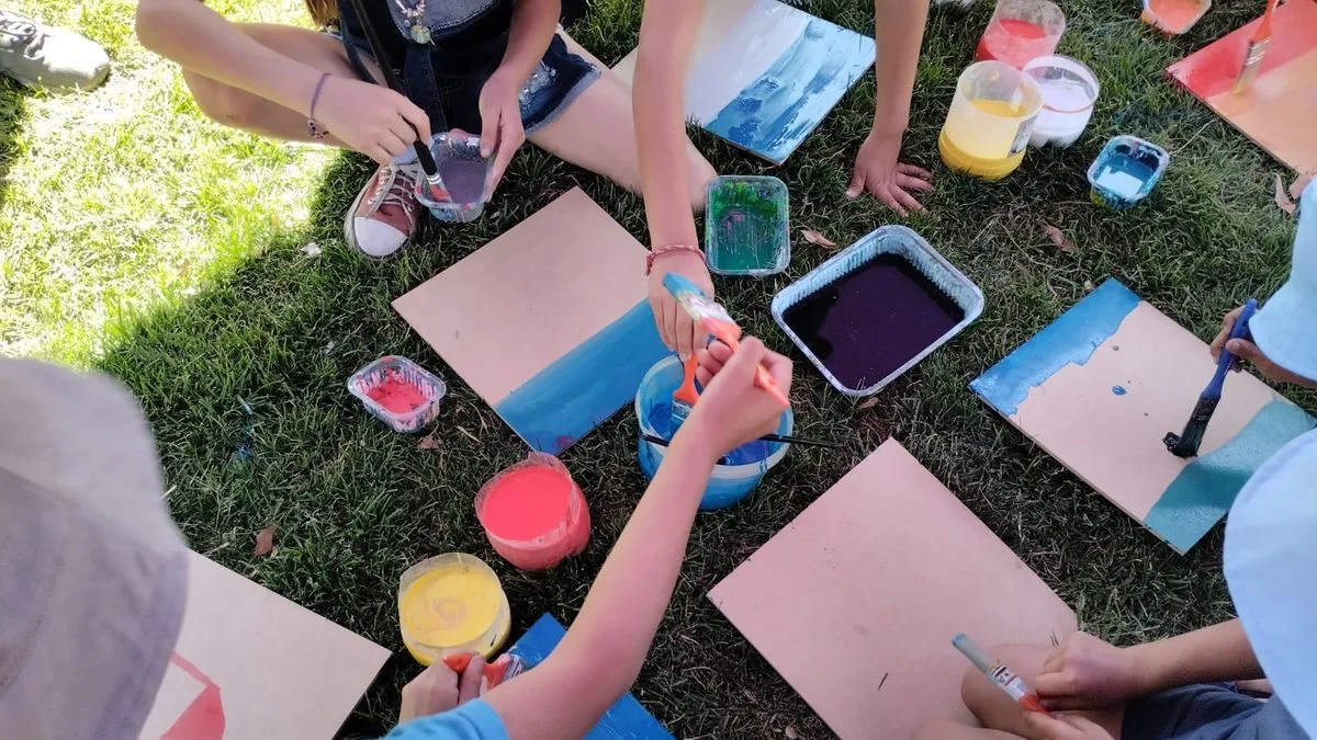 Talleres creativos para las infancias en el Hiper Libertad de Godoy Cruz