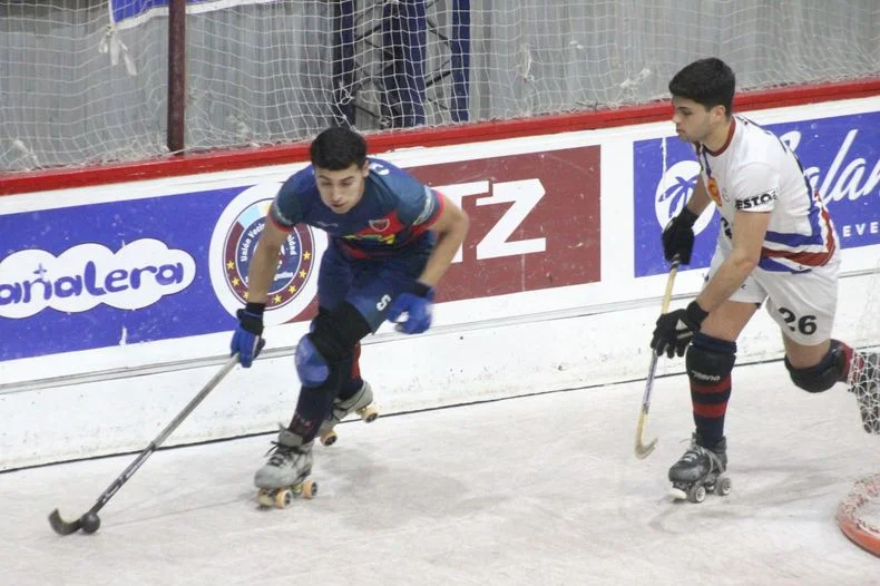 Los mendocinos tuvieron un buen inicio en el Top 8 de hockey sobre patines.