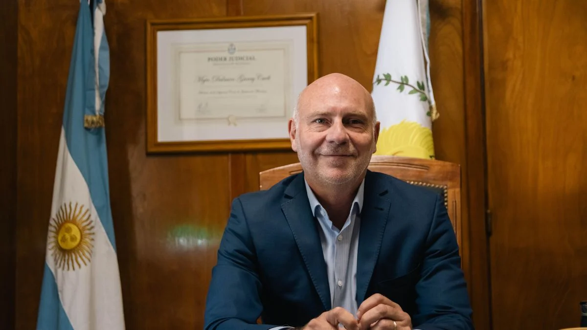 Dalmiro Garay a ElEditor: "La política ya no elige quién le resuelve la causa"