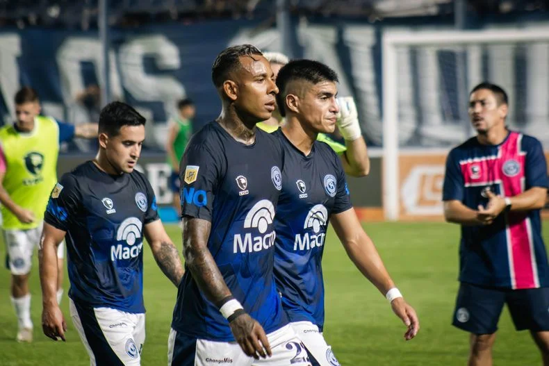 La Lepra va por el triunfo ante Uni&oacute;n en Mendoza.