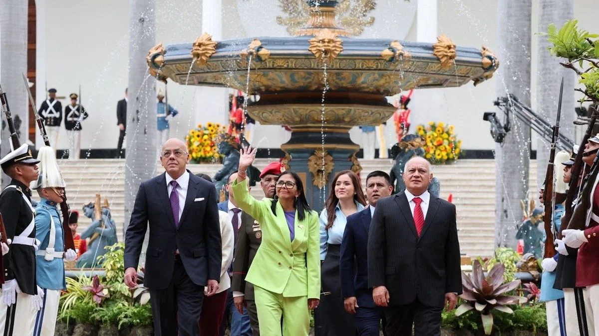 Cumbre en Caracas: el jefe de la CIA se reunió con Delcy Rodríguez