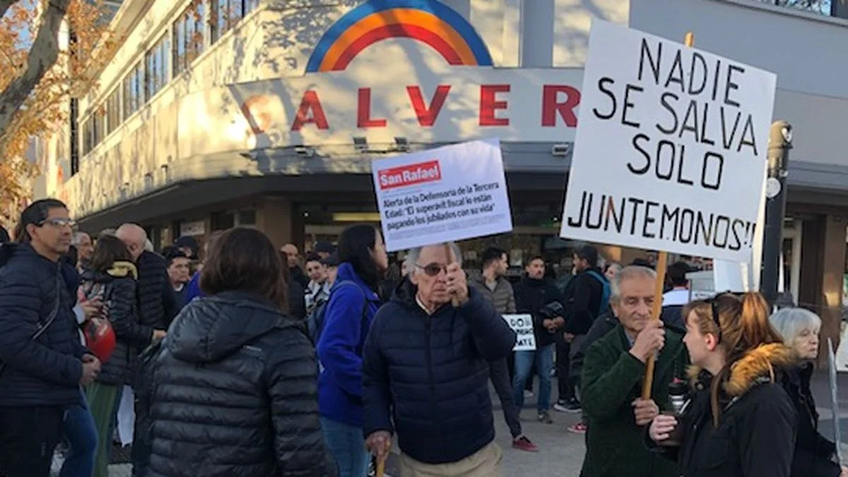 Reclamos de trabajadores del Sedronar: deuda, suspensiones y "nadie da la cara"