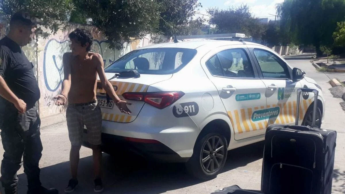 Detienen a un delincuente tras robar en una vivienda de la Sexta Sección
