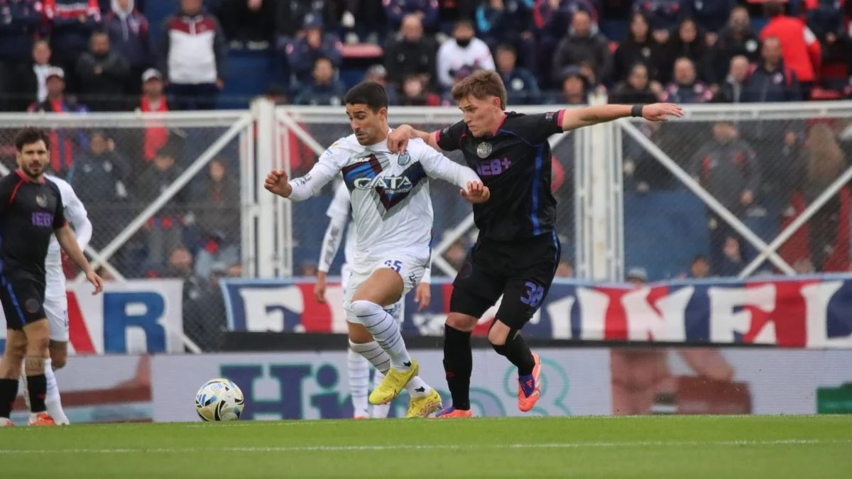Godoy Cruz perdió ante San Lorenzo en el Nuevo Gasómetro y no levanta cabeza