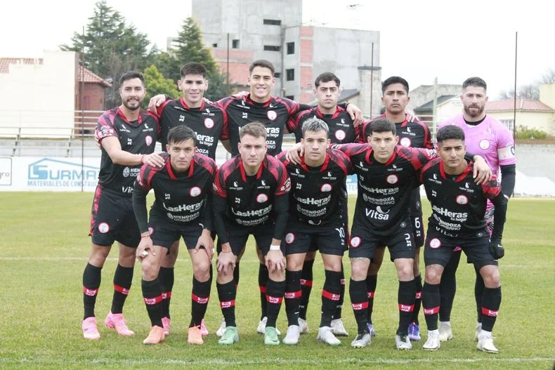 San Mart&iacute;n y Hurac&aacute;n Las Heras disputaron una nueva fecha por la Rev&aacute;lida del torneo Federal A.